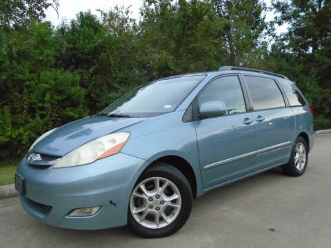 2006 Toyota Sienna for sale at Houston Auto Preowned in Houston TX