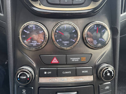 2013 Hyundai Genesis Coupe 2.0T