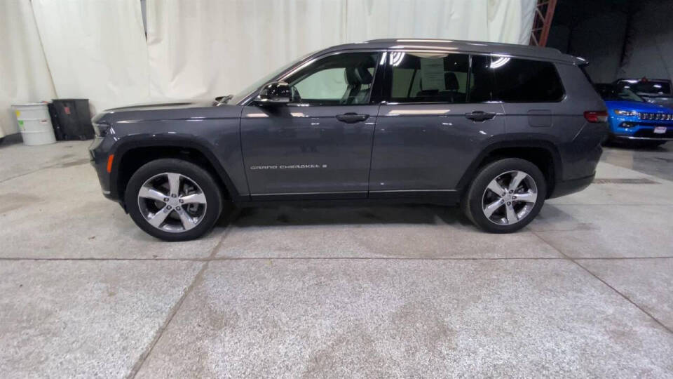 2021 Jeep Grand Cherokee L for sale at Victoria Auto Sales in Victoria, MN