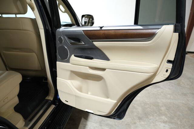 2018 Lexus LX 570 Three-Row
