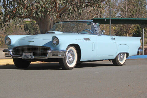 1957 Ford Thunderbird