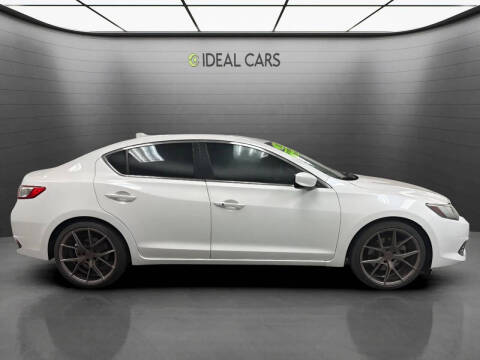 2017 Acura ILX w/Premium