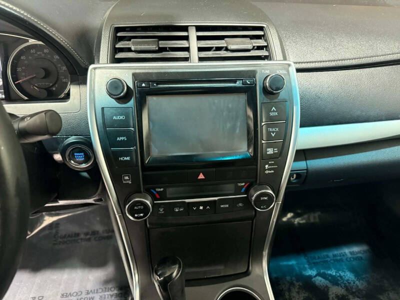 2015 Toyota Camry LE