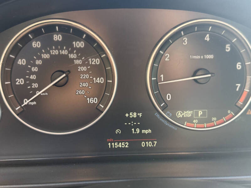 2013 BMW 5 Series 528i