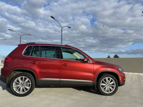 2012 Volkswagen Tiguan SE 4Motion