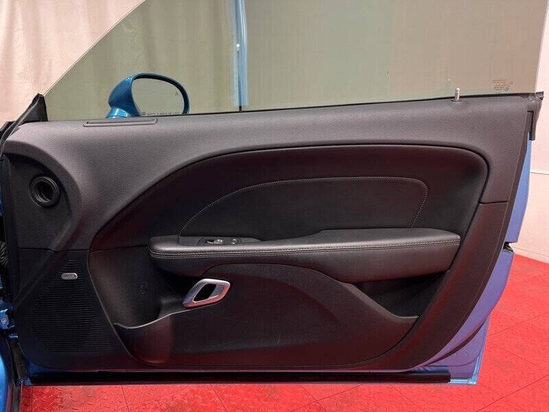 2016 Dodge Challenger R/T Plus