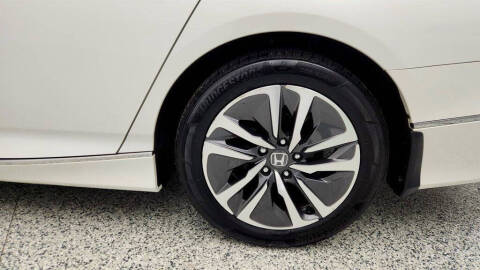 2019 Honda Accord Hybrid Touring