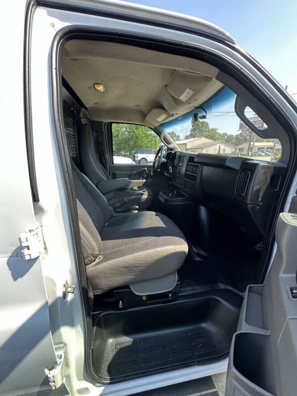 2021 Chevrolet Express 2500