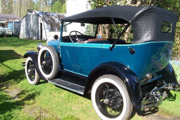 1928 Ford Model A