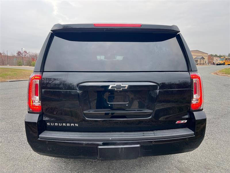 2018 Chevrolet Suburban LT