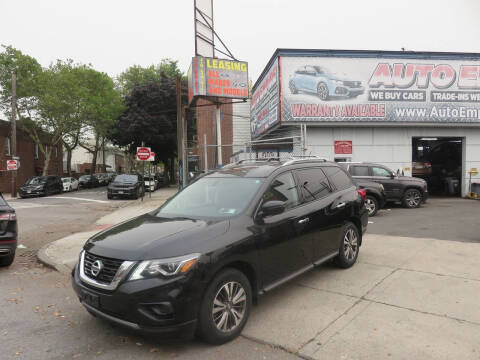 2018 Nissan Pathfinder S