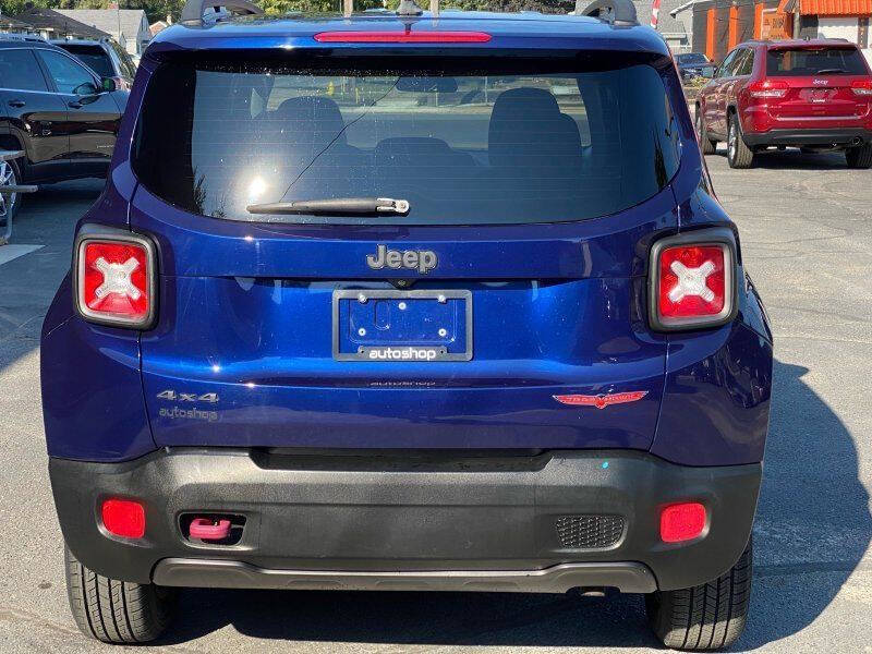 2017 Jeep Renegade Trailhawk