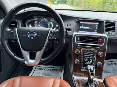 2014 Volvo S60 T5 Platinum
