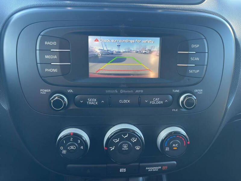 2016 Kia Soul +