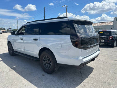 2025 Ford Expedition MAX Active