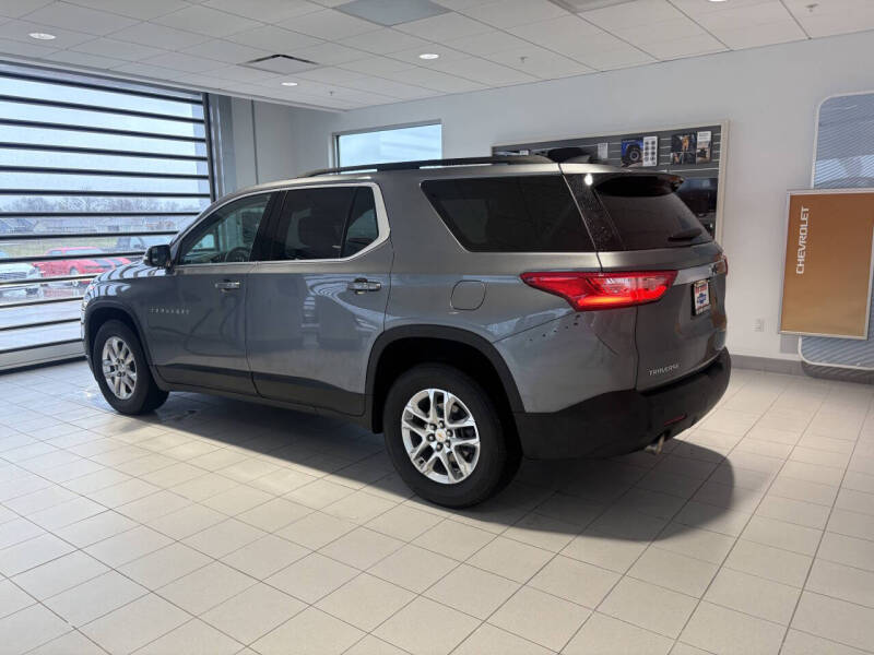 2021 Chevrolet Traverse LT Leather