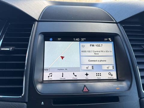 2017 Ford Taurus SEL