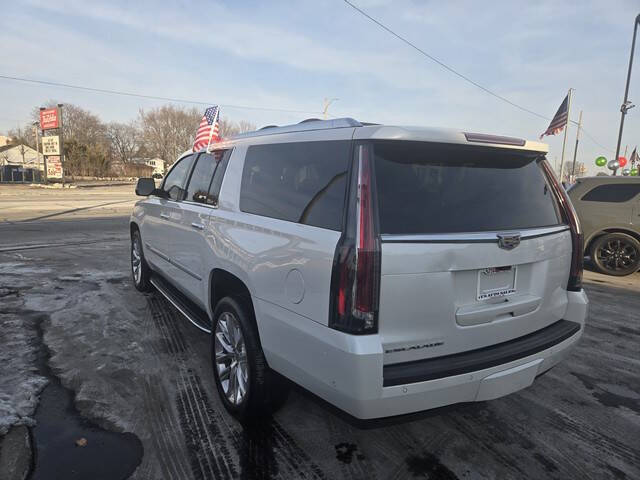 2020 Cadillac Escalade ESV Luxury