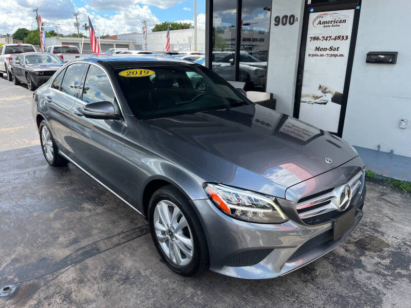 2019 Mercedes-Benz C-Class Sedan C300's photo