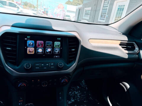 2018 GMC Acadia Denali