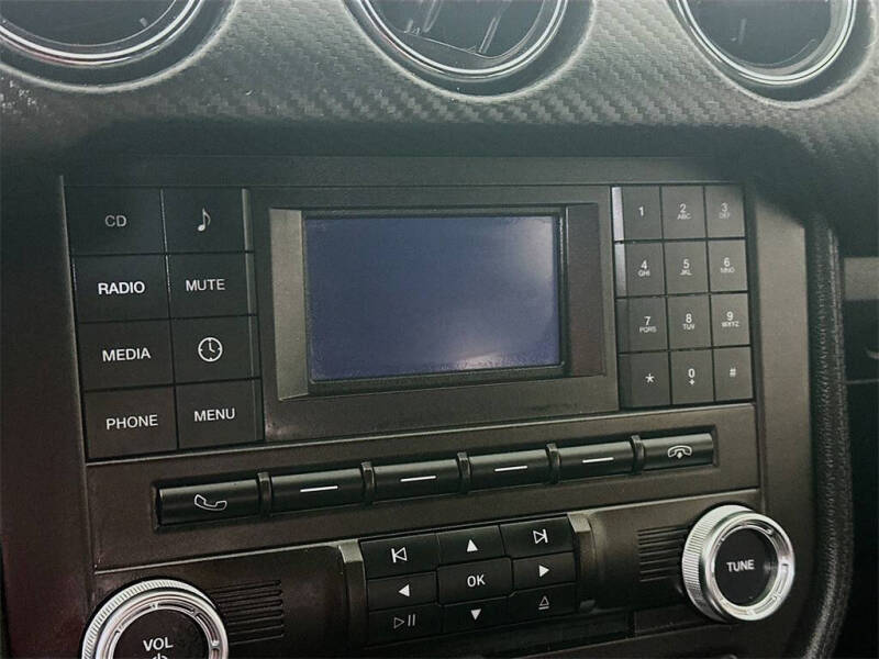 2017 Ford Mustang V6