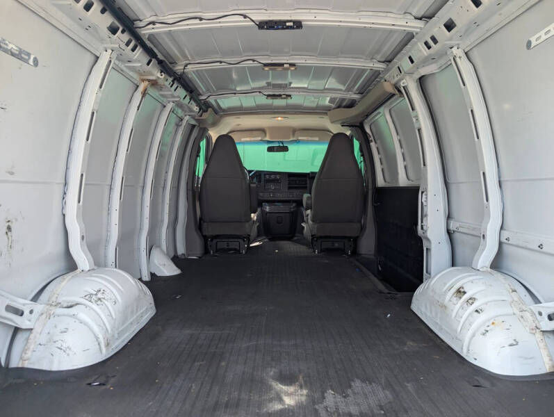 2017 Chevrolet Express 3500