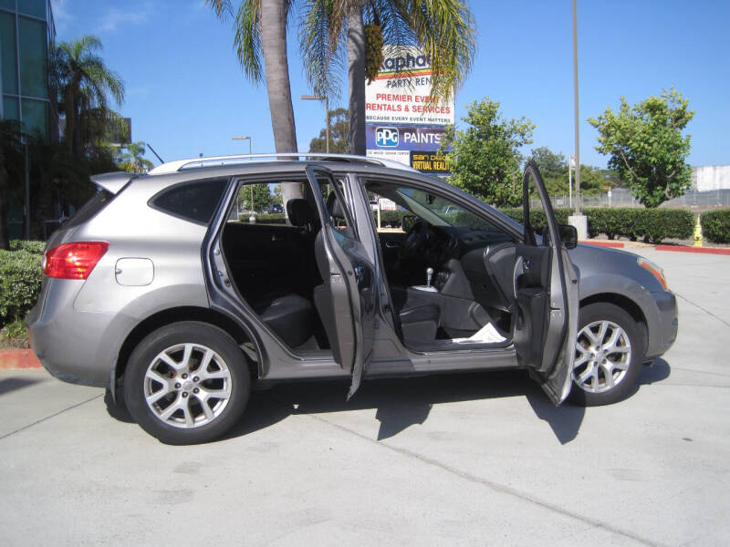 2012 Nissan Rogue SV w/SL Package