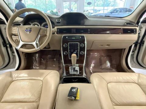 2012 Volvo XC70