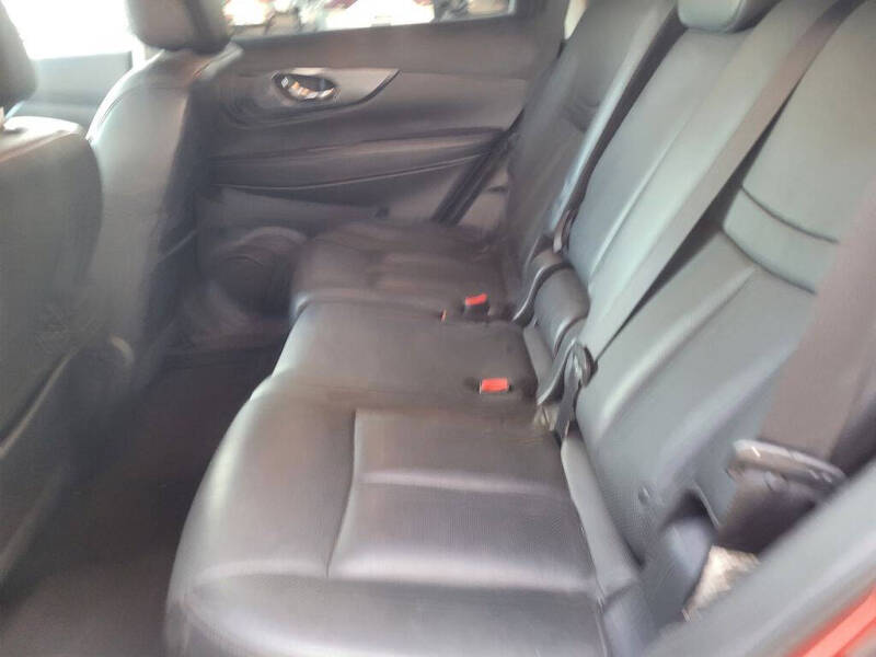 2015 Nissan Rogue SL