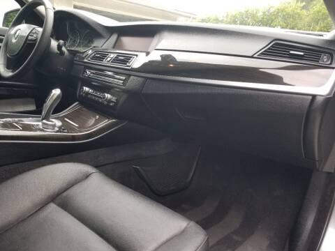 2012 BMW 5 Series 535i