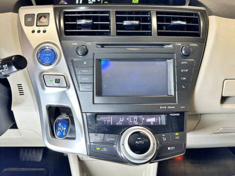 2012 Toyota Prius v