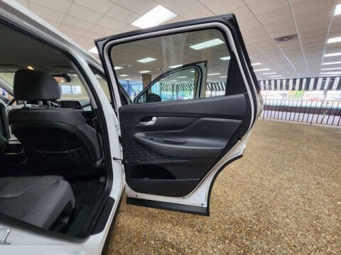 2020 Hyundai Santa Fe SE