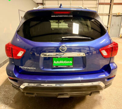 2020 Nissan Pathfinder S