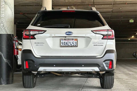 2022 Subaru Outback Touring XT