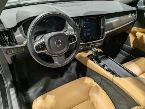 2018 Volvo V90 Cross Country T5