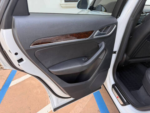 2018 Audi Q3 2.0T quattro Premium Plus