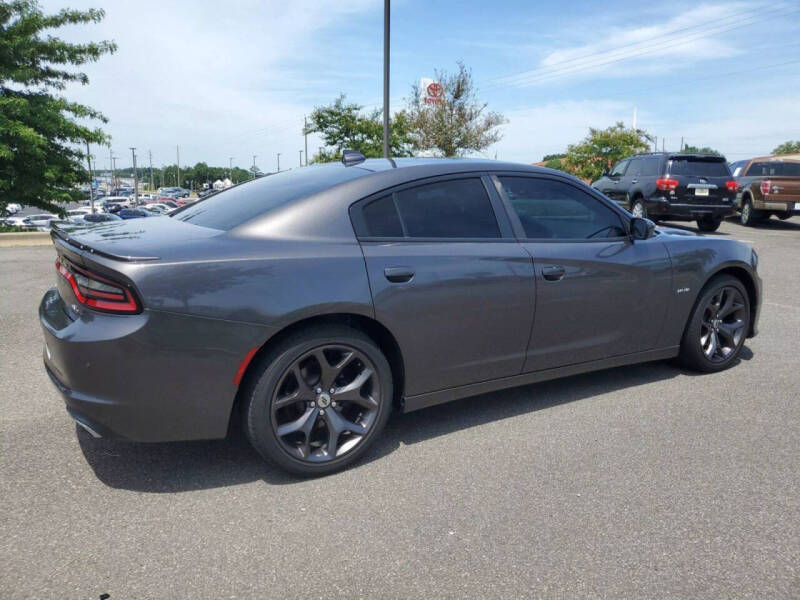 2018 Dodge Charger R/T