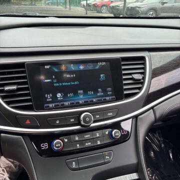 2018 Buick LaCrosse