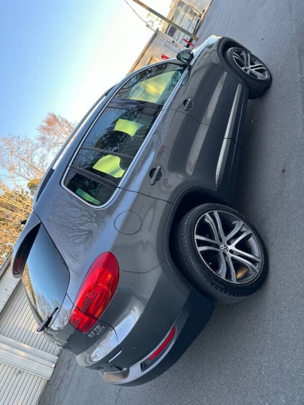 2013 Volkswagen Tiguan S 4Motion