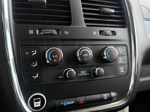 2013 Dodge Grand Caravan SXT