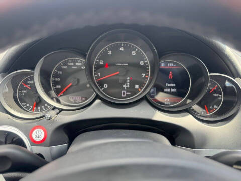 2014 Porsche Cayenne Platinum