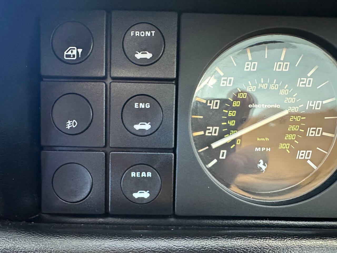 1988 Ferrari Mondial 3.2 89