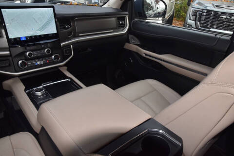 2023 Ford Expedition XLT