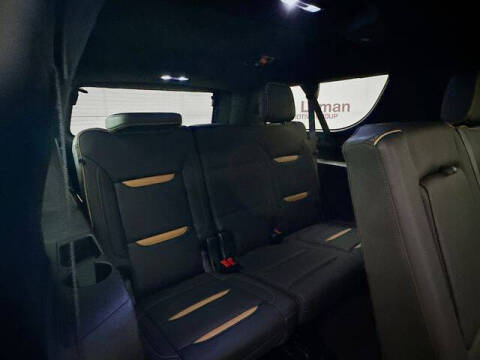 2023 GMC Yukon XL AT4