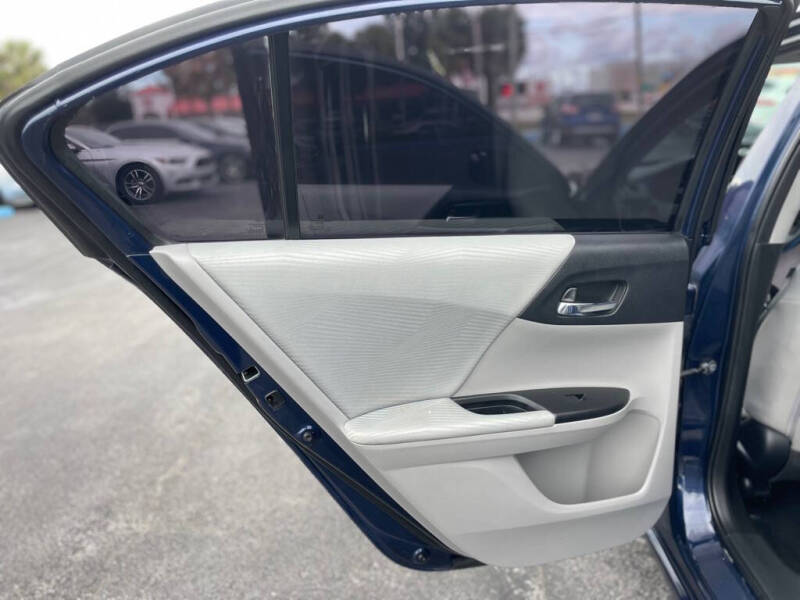 2017 Honda Accord LX