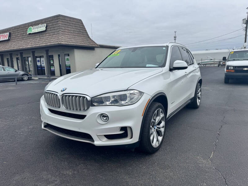 2017 BMW X5 xDrive35i's photo