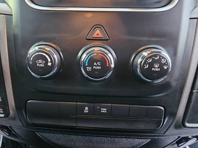 2016 RAM 1500 Express