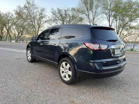 2016 Chevrolet Traverse LT