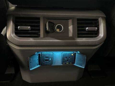 2023 Ford F-150 Lightning XLT