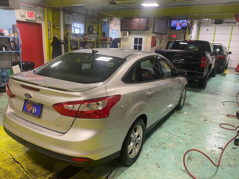 2012 Ford Focus SE